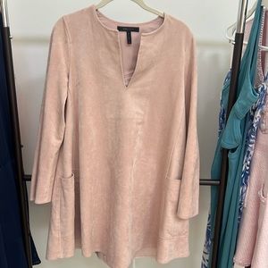 BCBG suede dress sz XXS with pockets. Blush pink. Worn 1 time.